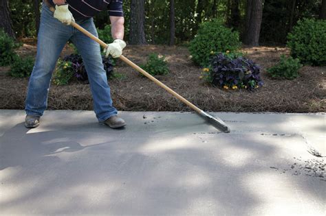 Industry Choice: Advanced Formula QUIKRETE Concrete Resurfacer| Concrete Construction Magazine