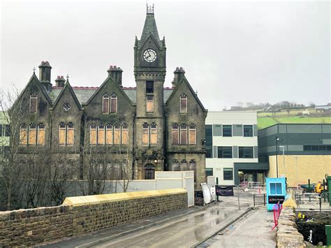 Clock tower and front of school – Saddleworth Independent