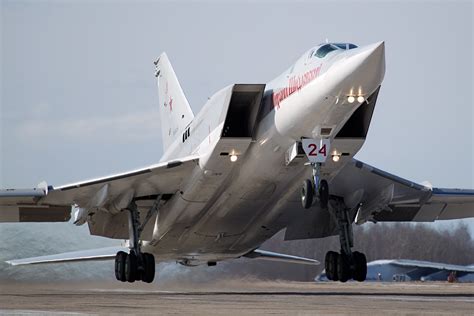 Russia Has Tested Its Tsirkon Hypersonic Missile "Over Ten Test ...