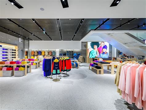 Neuer Benetton-Store in der Upper Zeil in Frankfurt | stores+shops