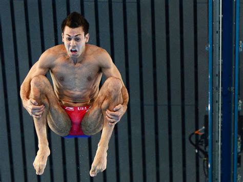 Olympic divers' funny faces - Photo 1 - CBS News