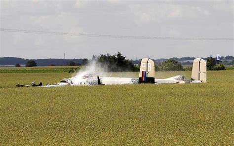 Crash of a North American B-25J-35-NC Mitchell in Melun | Bureau of Aircraft Accidents Archives