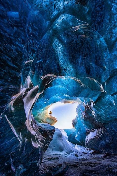 Iceland ice caves 16106065_422052268126961_5251758946510060054_n.jpg ...