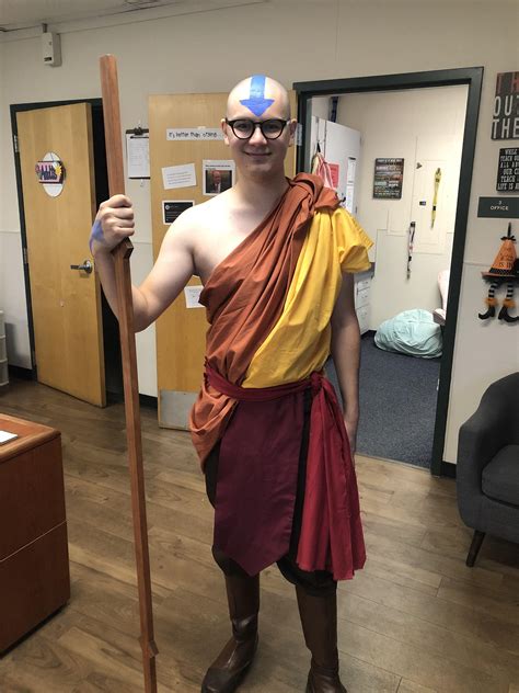 My Aang cosplay for Halloween this year! : r/TheLastAirbender