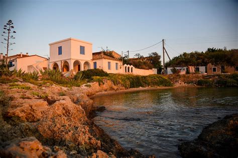 Monemvasia: beaches for…visitors with refined taste - Monemvasia