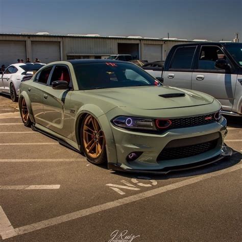 Dodge Charger Daytona 392 "Muscle Tank" Has Army Green Wrap, Also a Widebody - autoevolution