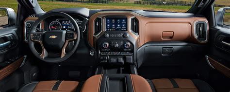 2022 Chevy Silverado 2500 Features | Starling Chevrolet of Deland