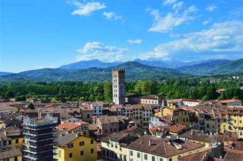 Lucca: City Highlights Walking Tour | GetYourGuide