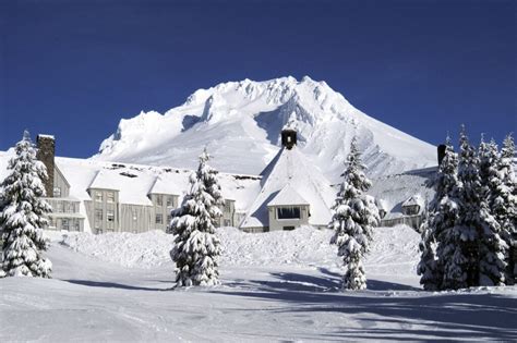 What to Do at Mount Hood in Winter - Oregon is for Adventure