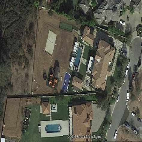 Kevin Hart House in Calabasas, CA (Google Maps)