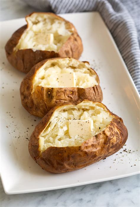 Baked Potatoes : Sol Foods