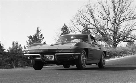 Chevy Corvette: A Brief History in Zero-to-60-MPH Acceleration | Chevrolet corvette, Chevrolet ...