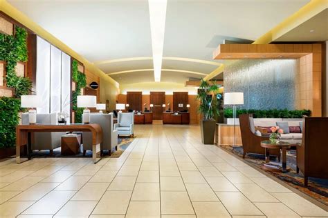 The Westin Arlington Gateway | Wedding Venues | Arlington, Virginia