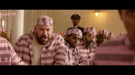 paddington 2 Prison scene - YouTube