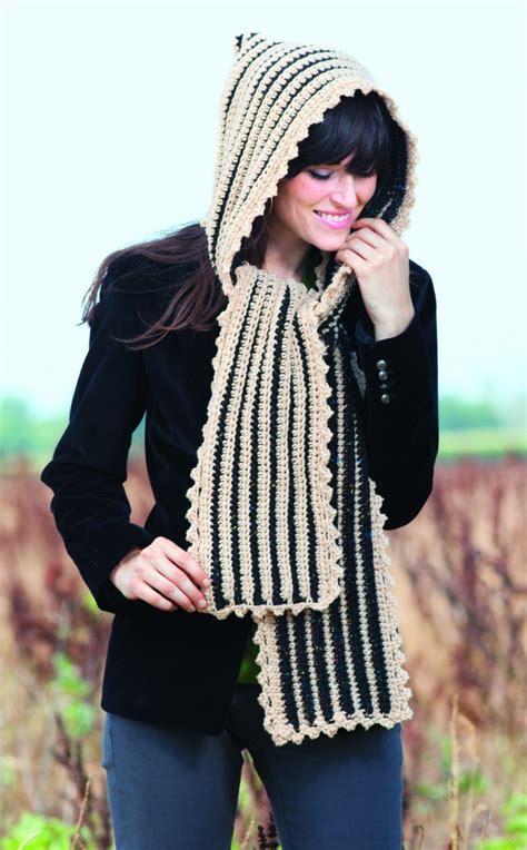 Crochet Hooded Scarf Pattern Hooded Scarves To Crochet Leisurearts - mecrochet.com