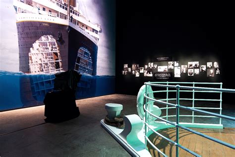 Wendy Maxwell Kabar: The Titanic Exhibition Los Angeles