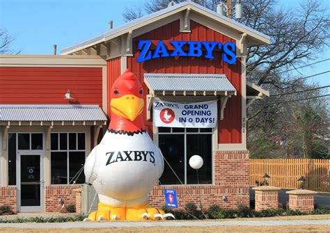 Zaxby's opens on Hall of Fame | News | stwnewspress.com