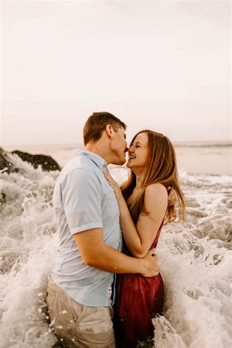 Virginia Beach Couples Beach Photography | Beach photoshoot, Couples beach photography, Couple beach