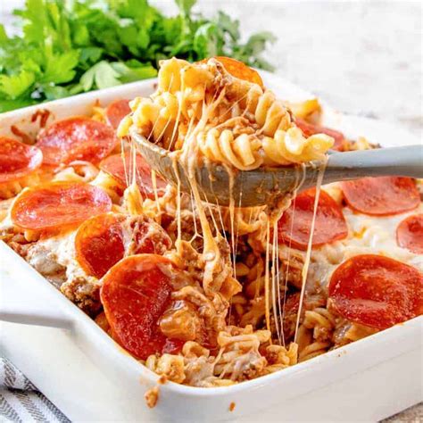 Tutustu 79+ imagen pizza pasta sauce - abzlocal fi