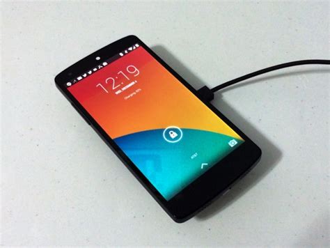 Nexus Wireless Charger Review