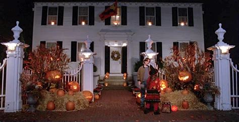 "Hocus Pocus:" The Witches' House and Other Filming Locations - Hooked on Houses