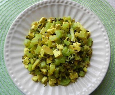 Purslane Stir Fry with Chayote and Tofu cubes Recipe | Purslane recipe ...