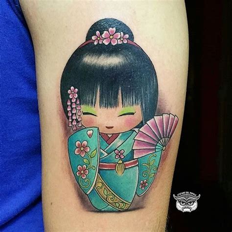 kokeshi tattoo - Sök på Google | Kokeshi tattoo, Doll tattoo, Japanese tattoo designs