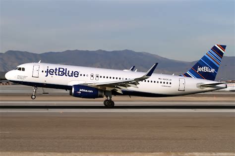 JetBlue Airways Airbus A320-200 Takeoff at Las Vegas | Aircraft ...