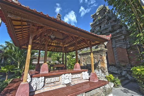 Ubud Palace | Ubud, Indonesia Attractions - Lonely Planet