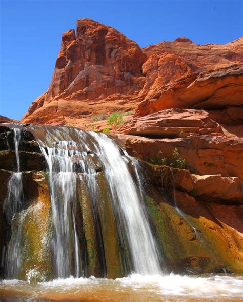 Coyote Gulch - a must Utah hike | Waterfall, Utah vacation, Beautiful waterfalls