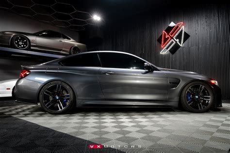 2015 BMW M4 | www.vxmotorsales.com