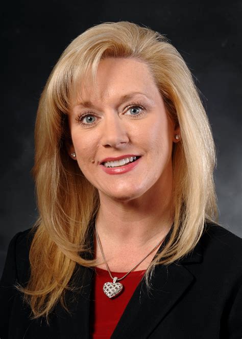 Charlotte Wray named president of UH Elyria Medical Center | Crain's Cleveland Business