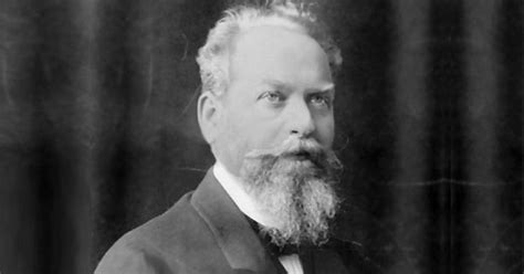 Edmund Husserl Biography - Facts, Childhood, Family Life & Achievements