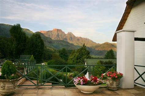 Champagne Castle Hotel 4* Bergview, Drakensberg (91 guest reviews ...