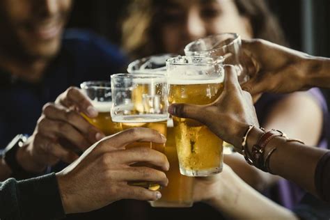 Beer Allergy: Symptoms, Causes, What to Do, and More