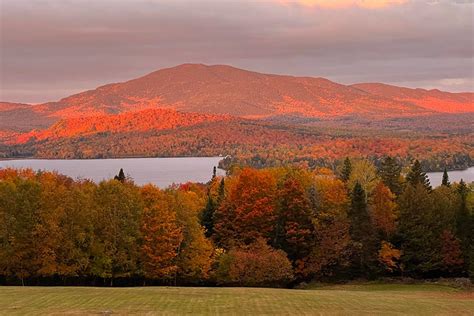 Maine Fall Foliage at Moosehead Lake