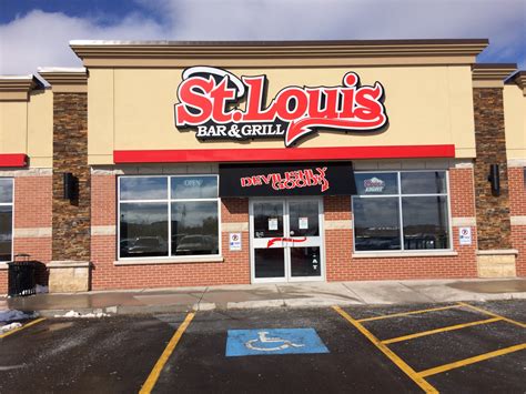 Canadian owned St Louis Bar and Grill makes saucy splash in Dartmouth ...