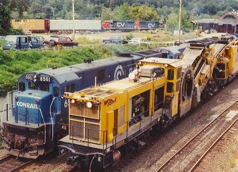 Loram Ballast Cleaner at Palmer, Mass | TrainBoard.com - The Internet's Original