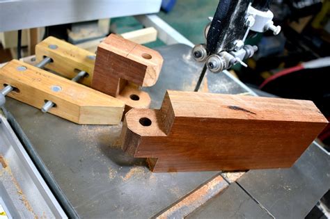 Jax Design: How to Make Wooden Hinges