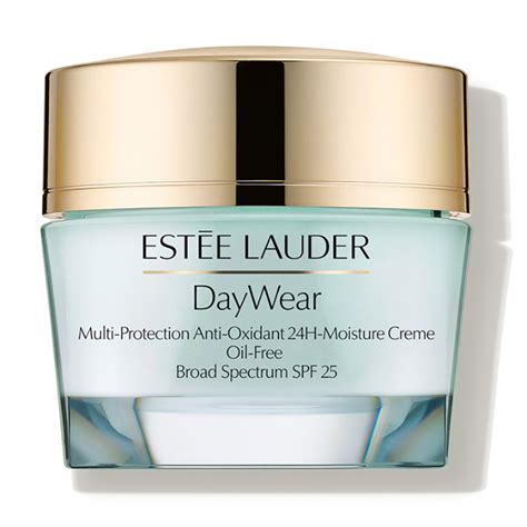 This Estée Lauder Moisturizer Is a Dream for Oily Skin | Us Weekly