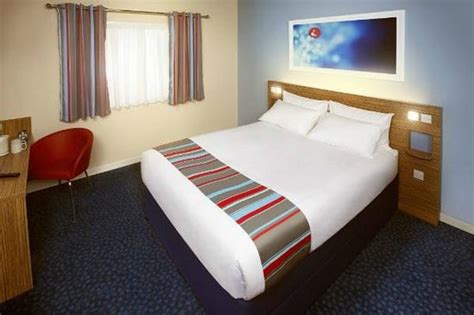 TRAVELODGE CAERNARFON HOTEL - Reviews, Photos & Price Comparison ...