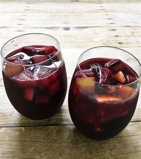 Simple Sangria - Working Mom Magic