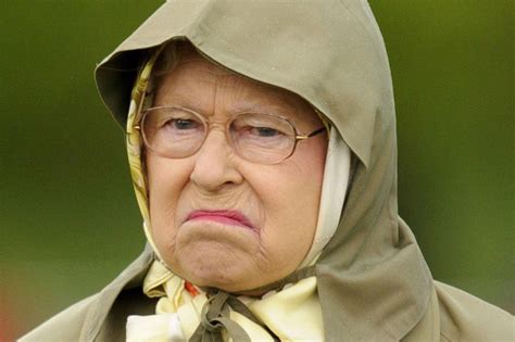 What Will Happen When Queen Elizabeth II Dies? | Young queen elizabeth, Elizabeth ii, Her ...