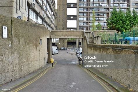 Trellick Tower Brutalist Architecture London England Stock Photo ...