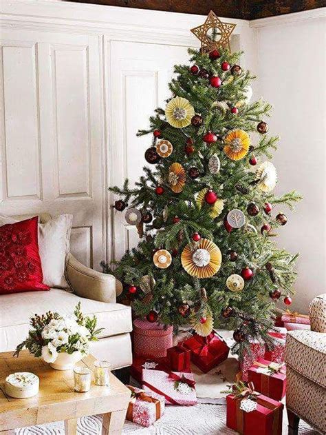 DECORACION DE árboles navideños Christmas Tree Pictures, Pretty Christmas Trees, Creative ...