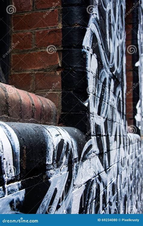 Black and White Graffiti on Brick Wall Editorial Image - Image of wall ...