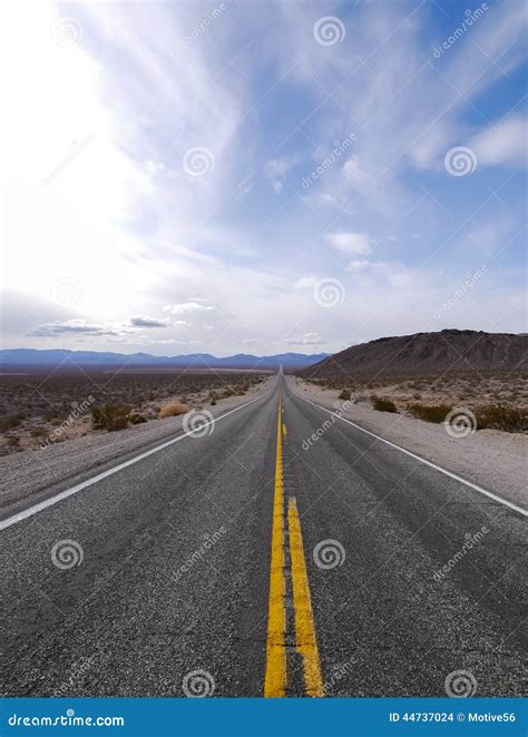 Straight Road in Desert Landscape Stock Photo - Image of landscape, street: 44737024