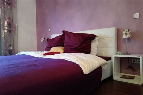 37 Purple and White Bedroom Ideas (With Pictures!) - Home Decor Bliss