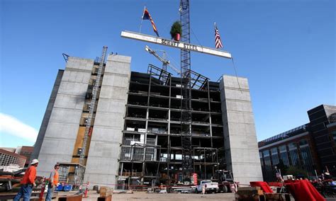 Topping off a new University of Arizona landmark - Kitchell Progress