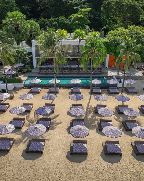 Sentosa Beach Clubs: In-Depth Guide to unwind at Singapore's Tropical ...